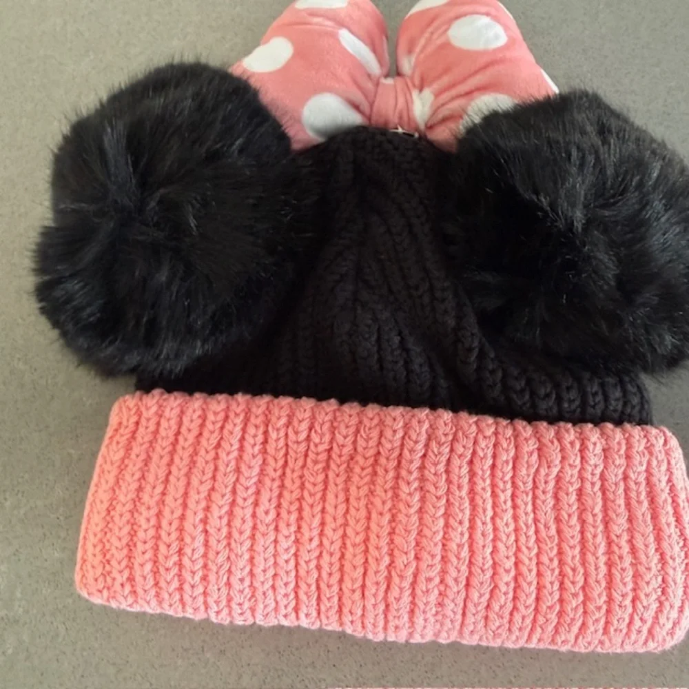 New! Disney x Love Your Melon LYM Minnie Mouse Kid Pink Bow Double Pom Beanie